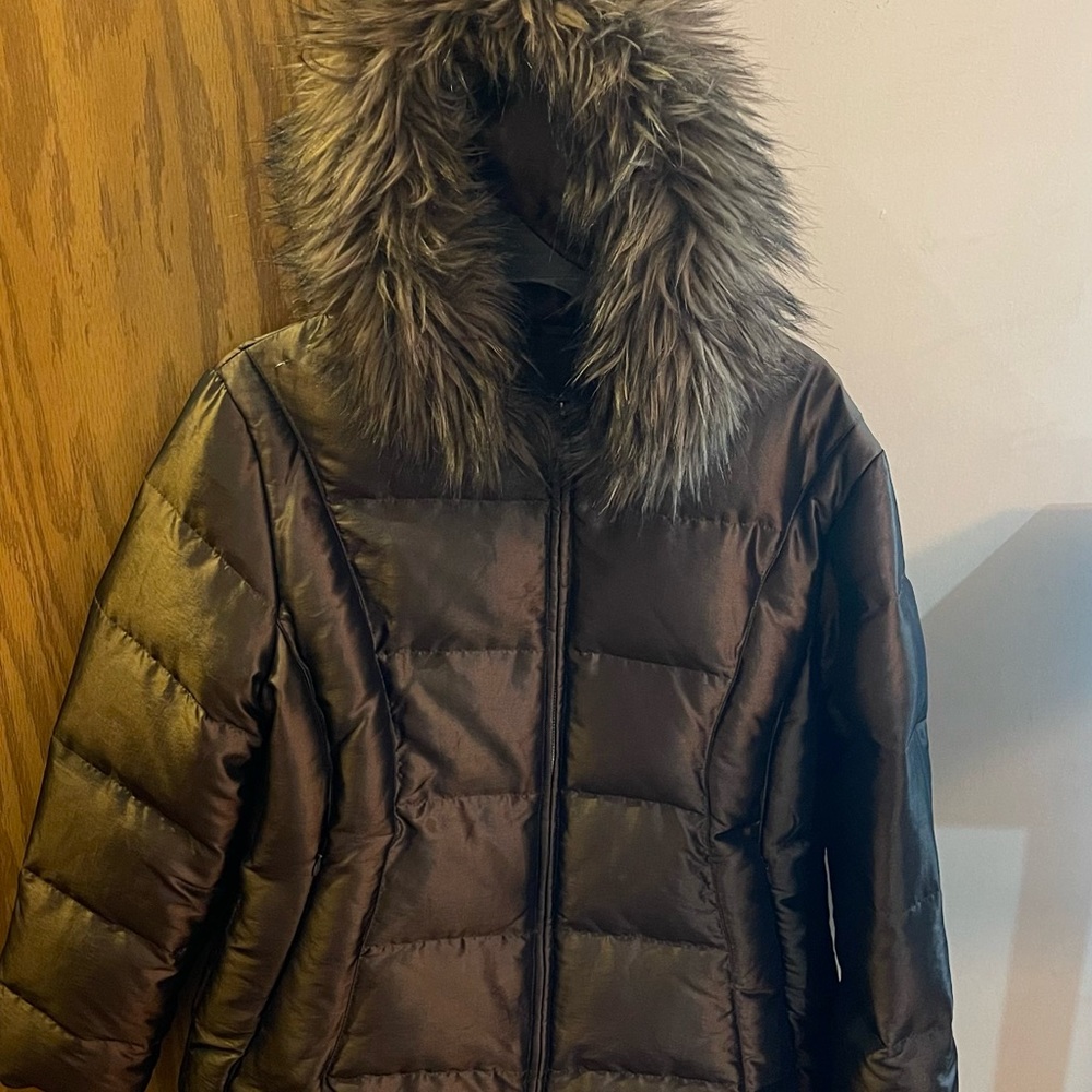 Ladies Faux Fur Down Jacket